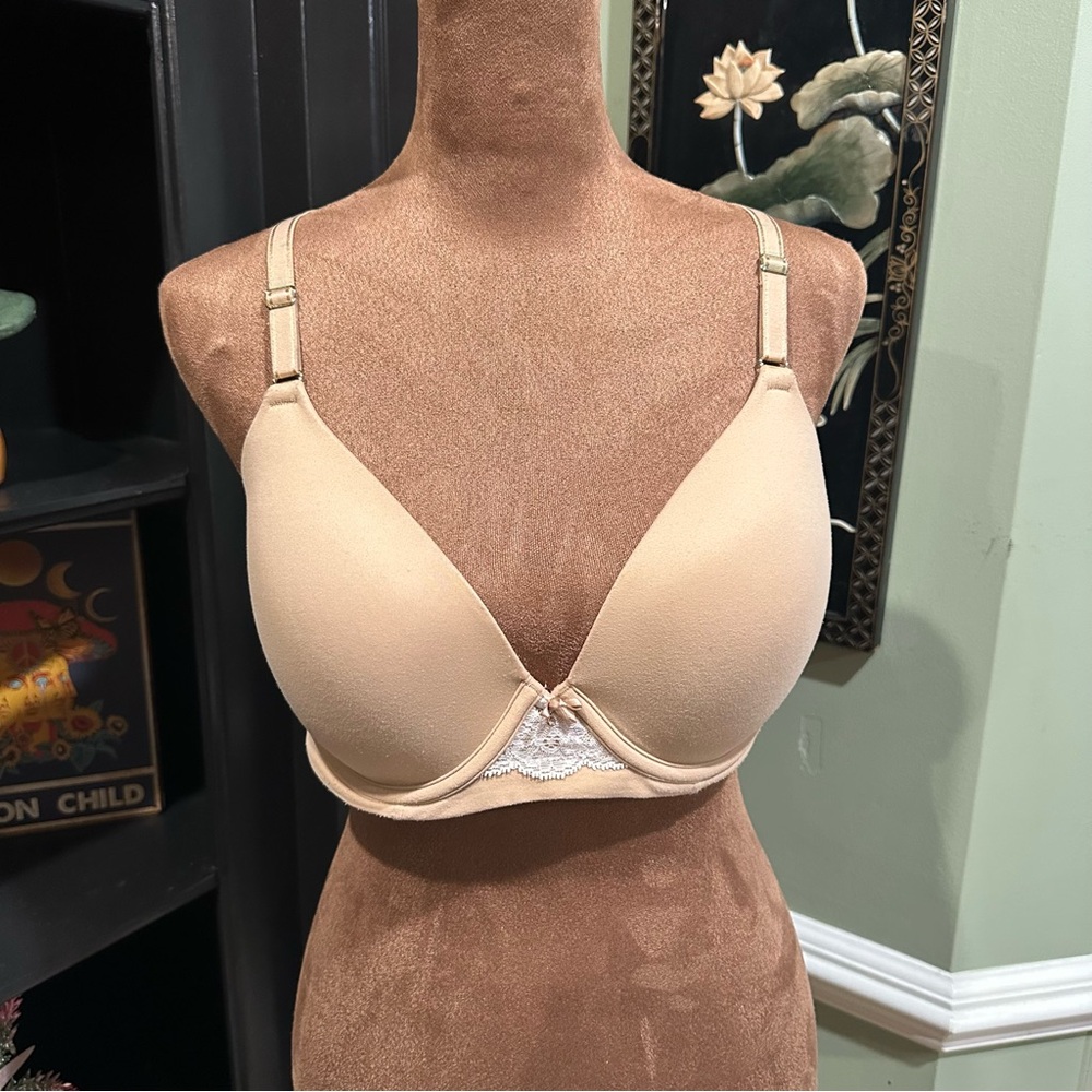 Soma 34D embraceable full coverage lace bra